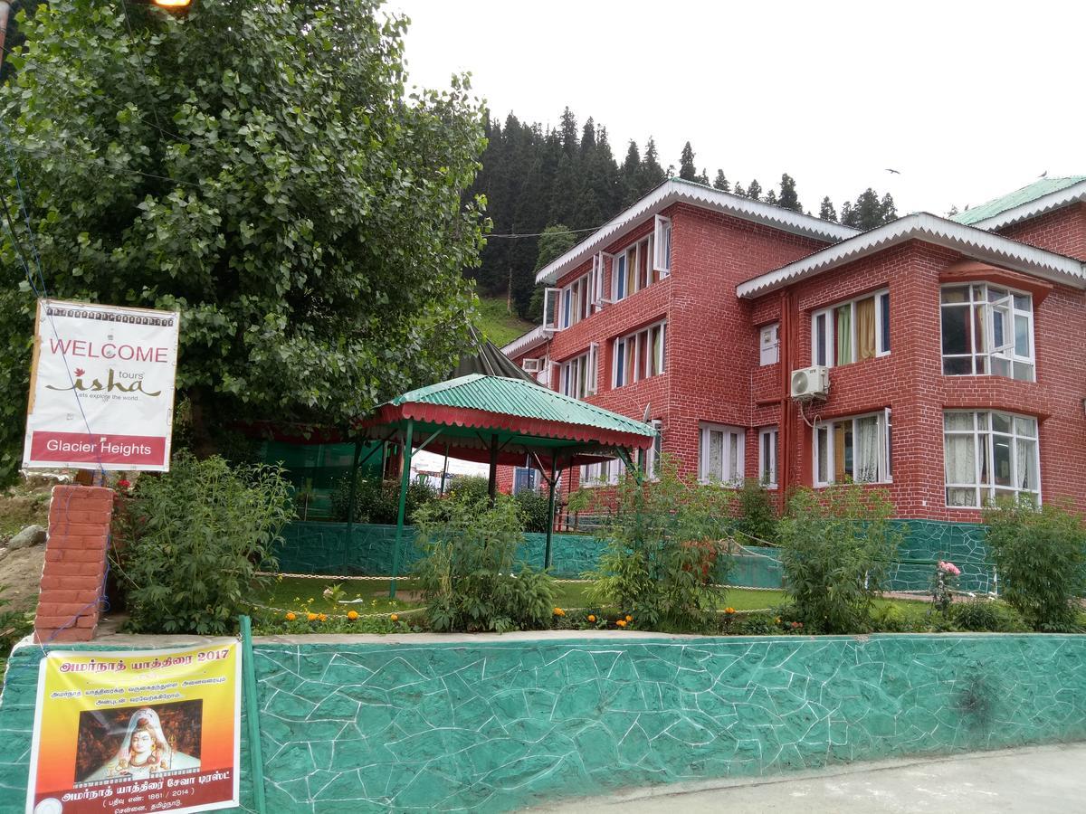 Hotel Glacier Heights Sonāmarg Kültér fotó